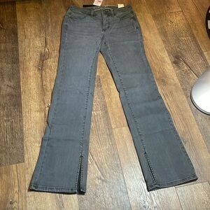 🩶GIULIANA G sculpt gray wash size 8 boot cut waist 14.5 inseam 30🩶 NWT🩶
